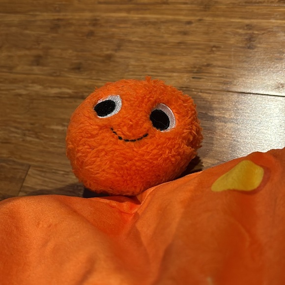 EUC Plush Toy Cheesy Puffs - Picture 3 of 4